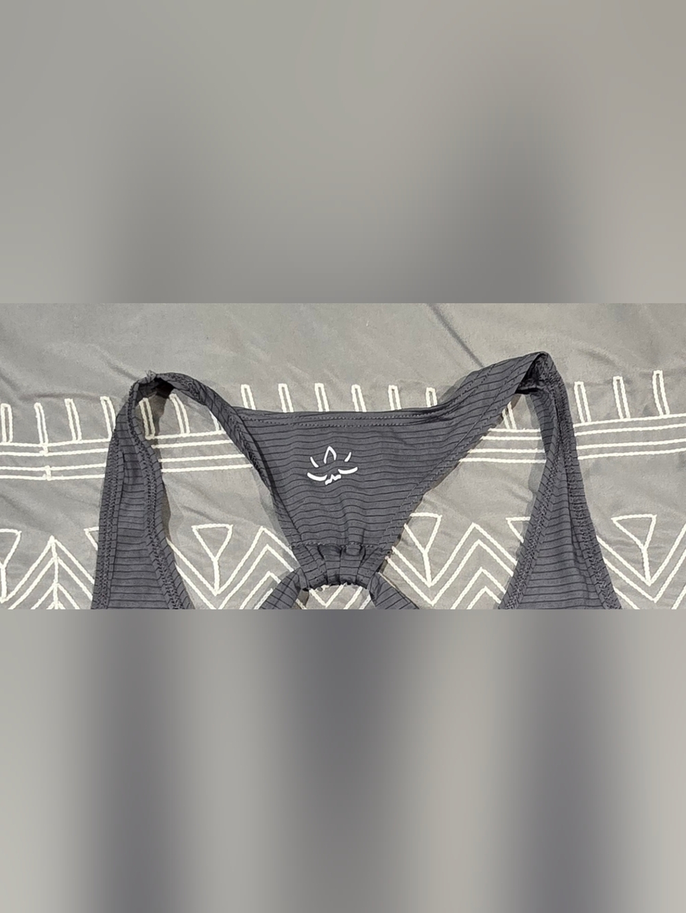 Beyond Yoga Lightweight Race Back Tank Size Small - Picture 6 of 7